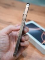 Apple iPhone 16 Pro – 256GB - Image 3