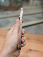 iPhone 16 Pro (256GB) - Image 7