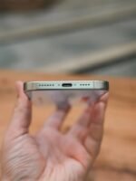 iPhone 16 Pro Max (512GB) - Image 4
