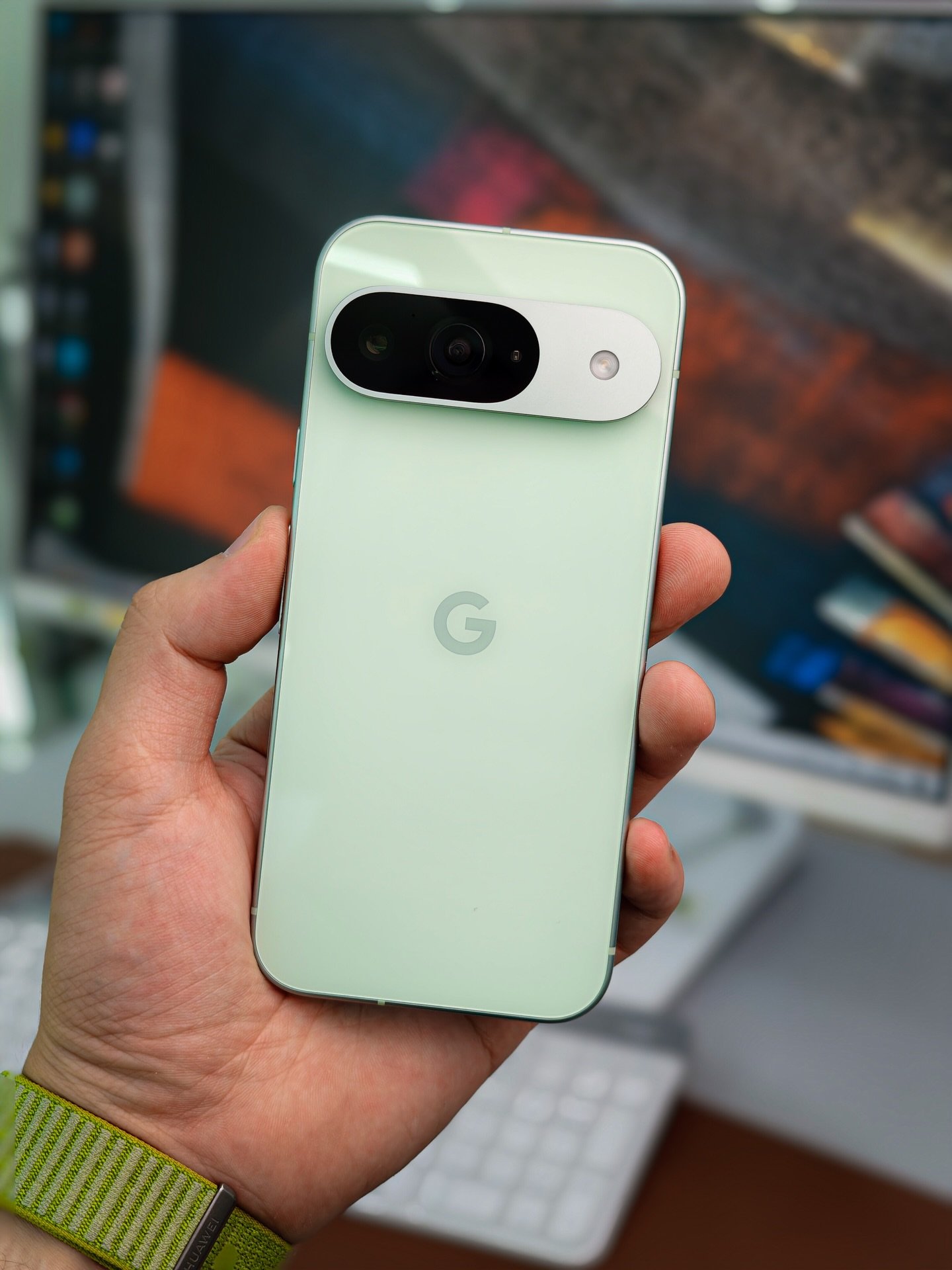 pixelbek.kg-20260203-0008 Google Pixel 9 – 12GB / 128GB (Used, Excellent Condition) - Image 1