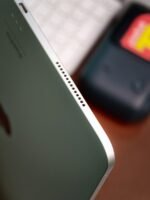 iPad Pro 13" – M4, 256GB Wi-Fi (Used, Perfect Condition) - Image 4