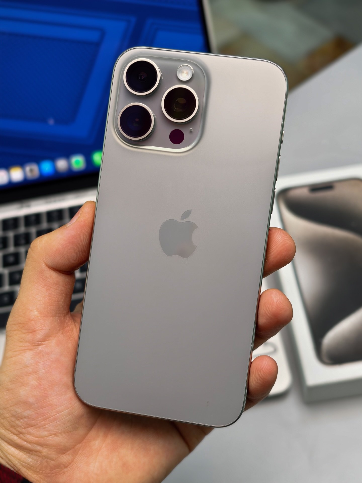 pixelbek.kg-20260204-0103 iPhone 15 Pro Max โ 256GB Natural Titanium (Used, Excellent Condition, ๐87%, Box Included) - Image 1