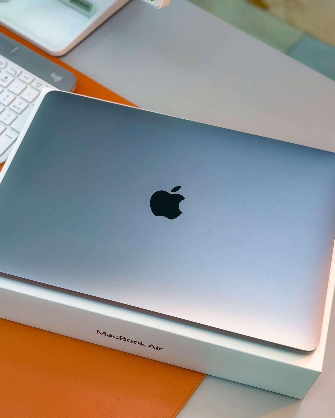 pixelbek.kg-20260210-0088 MacBook Air 13โณ โ M1, 8GB / 256GB (Used, Perfect Condition, ๐99%, Complete Set) - Image 1