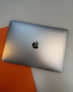 MacBook Air 13″ – M1, 8GB / 256GB Space Gray (Used, Perfect Condition, 🔋98%, Complete Set)