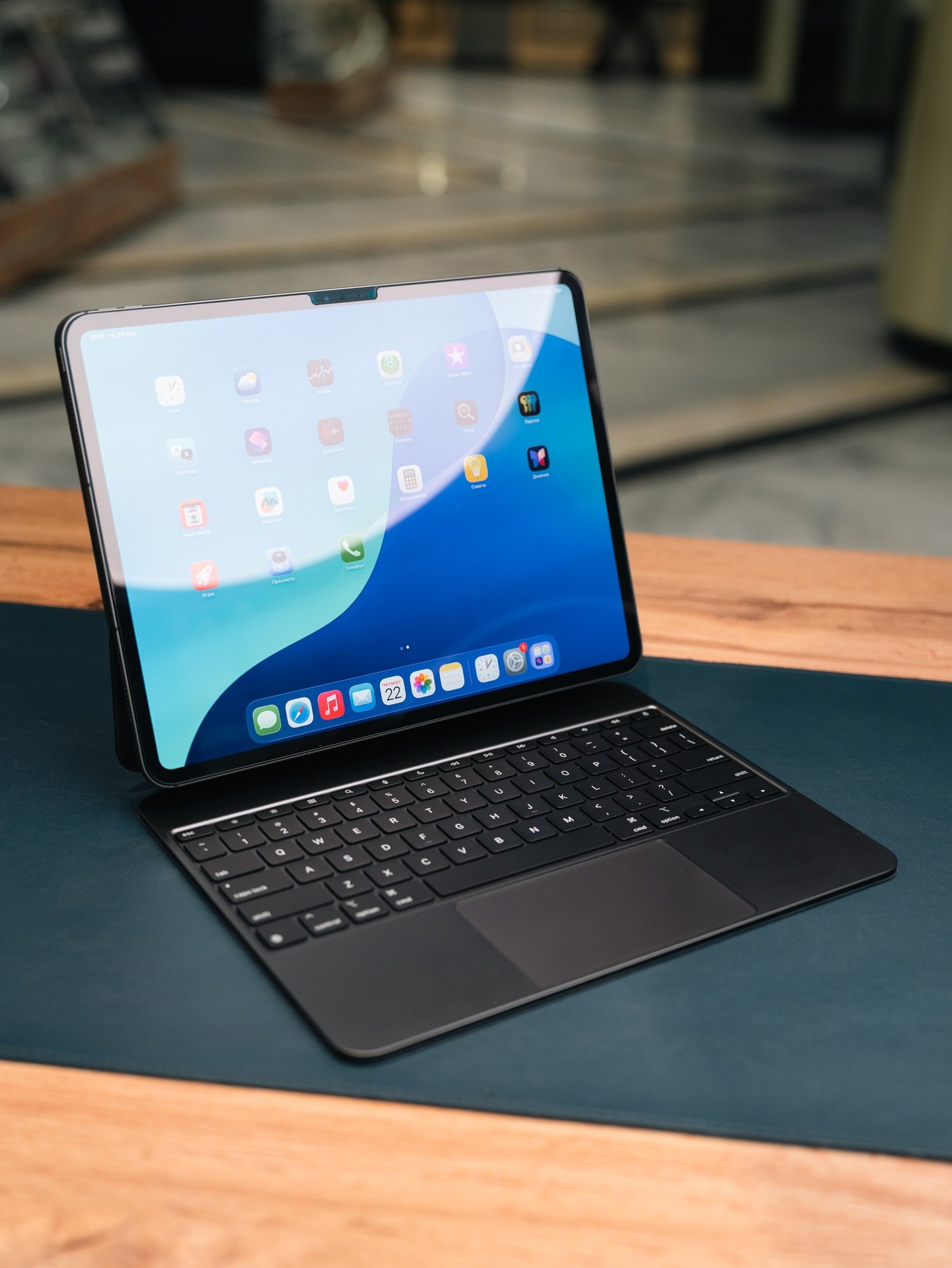 sotochka312-20260201-0121 Magic Keyboard 13" – for iPad Pro 13" (M4 / M5) (Used, Perfect Condition) - Image 1