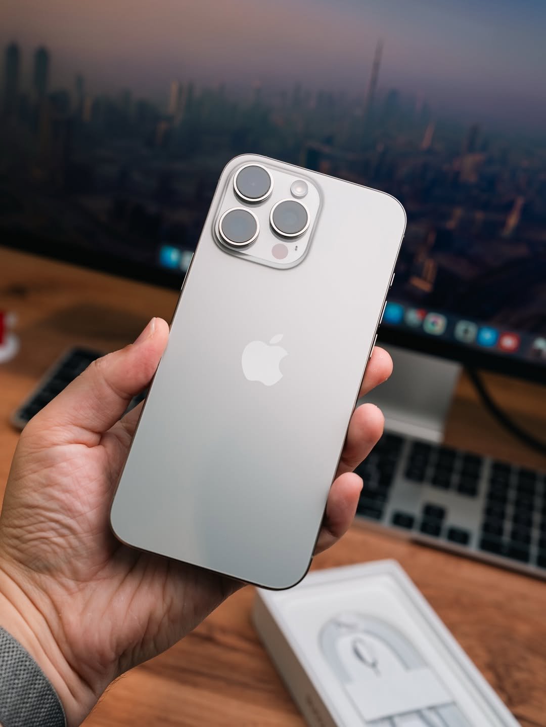 sotochka312-20260202-0008 iPhone 16 Pro Max โ 256GB (Open Box, ๐100%, 1 Cycle) - Image 1