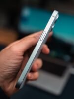 iPhone 15 – 128GB (Used, Perfect Condition, 🔋89%) - Image 5