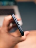 iPhone 17 Pro – 256GB (eSIM + eSIM, Used, 🔋100%, 12 Cycles, No Kit) - Image 8