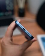 iPhone 16 – 128GB Ultramarine (Used, Perfect Condition, 🔋100%) - Image 3