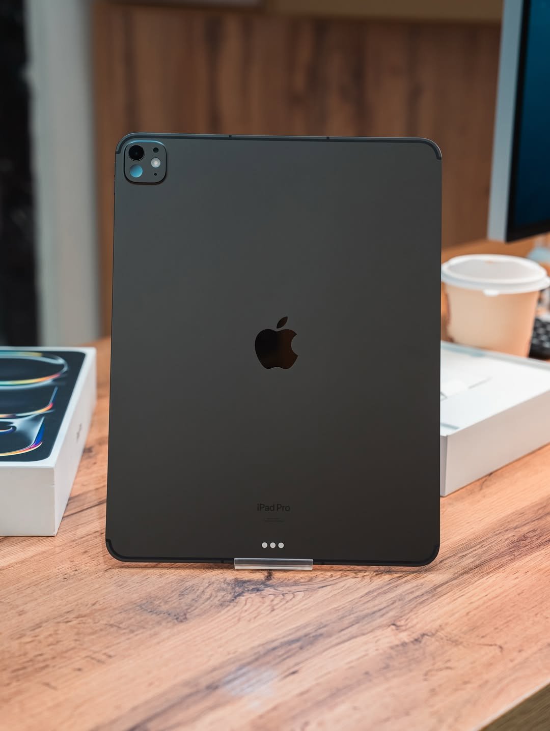 sotochka312-20260202-0240 iPad Pro 13" M4 โ 256GB, Wi-Fi + Cellular (Used, ๐100%, Complete Set) - Image 1