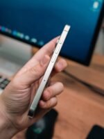 iPhone 16 Pro – 512GB (Used, Perfect Condition, 🔋100%, 1 Cycle, No Kit) - Image 5