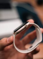 Apple Watch Series 10 – 46mm (Used, Complete Set) - Image 4