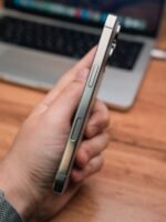 iPhone 16 Pro – 128GB (Used, Perfect Condition, 🔋97%) - Image 3