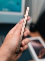 iPhone 16 Pro – 128GB (Used, Perfect Condition, 🔋90%) - Image 7