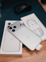 iPhone 17 Pro Max – 256GB (SIM + eSIM, Used, Perfect Condition, 🔋100%)