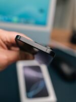 iPhone 16 Pro – 1TB (Used, Excellent Condition, 🔋90%) - Image 3