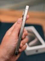 iPhone 15 Pro – 256GB Natural Titanium (Used, Perfect Condition, 🔋90%) - Image 4