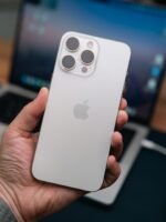 iPhone 15 Pro Max – 256GB (Used, Excellent Condition, 🔋84%)